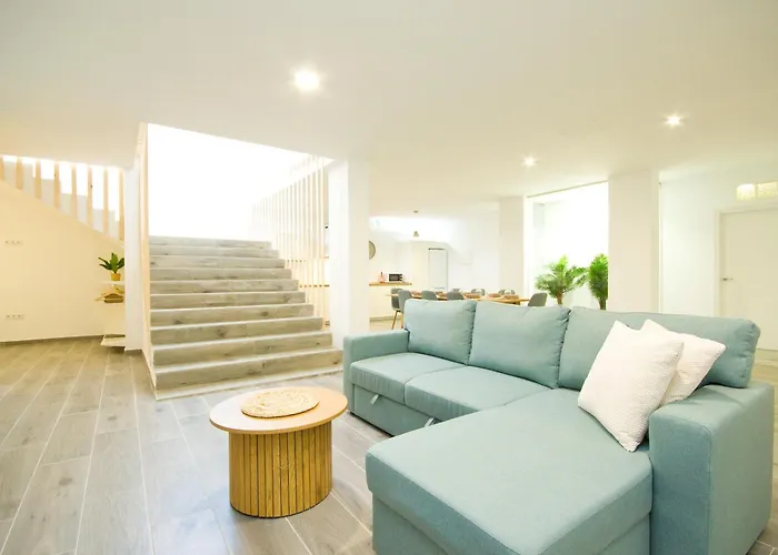 Apartment Casa Vica - By Az *